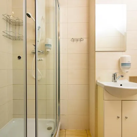 招待所 Wellness Astra