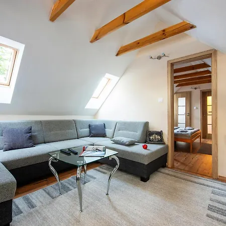 招待所 Wellness Astra